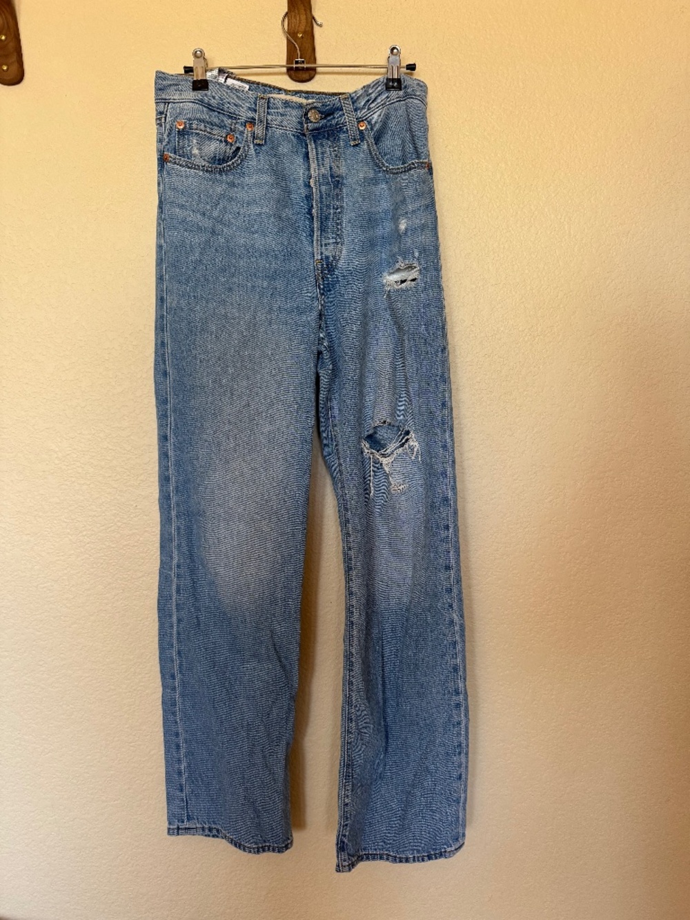 Levi's ribcage straight ankle jeans